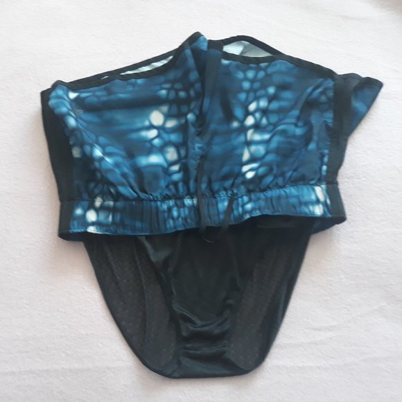 Adidas Womens' Running Shorts, Blue & White Pattern, Sz. M - Picture 9 of 11